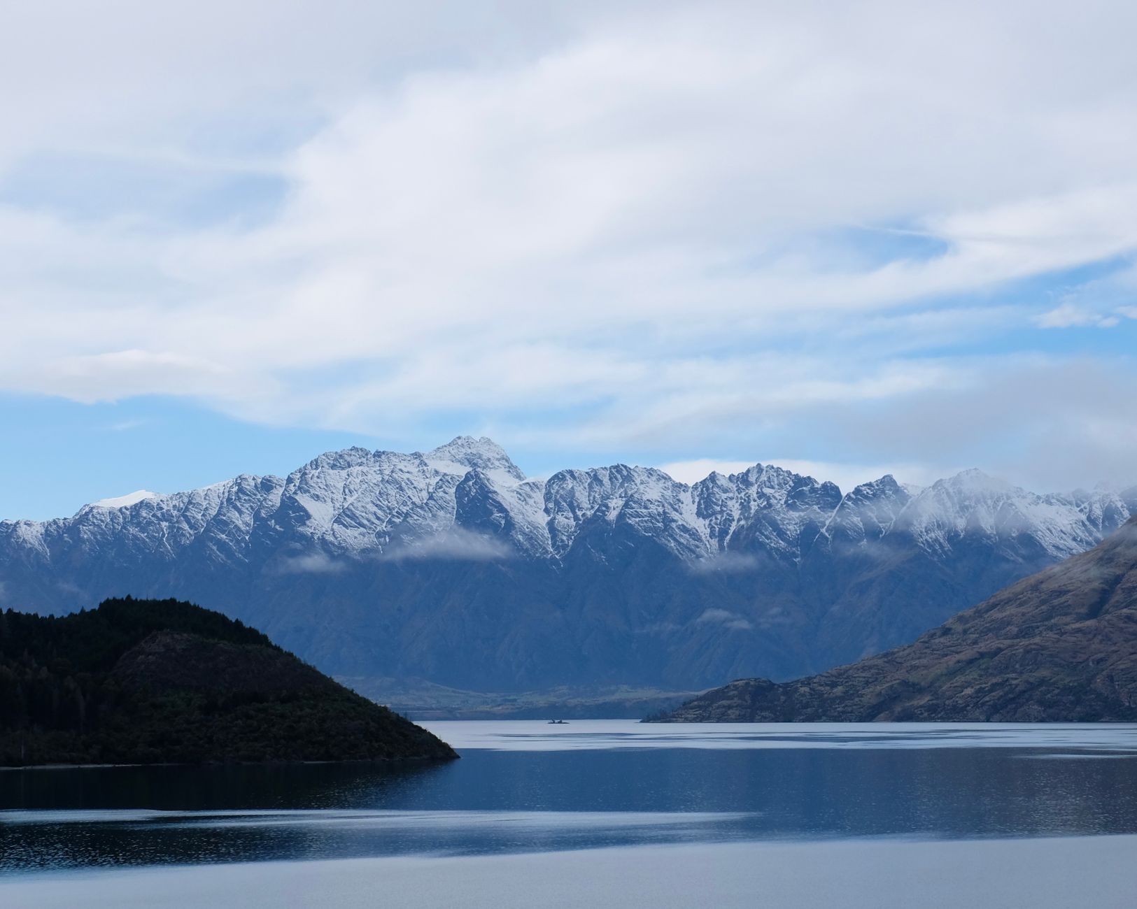 Aotearoa New Zealand majestic alpine mountains and lake